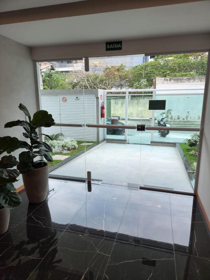 Apartamento Com Garagem 卡波布里奥 外观 照片