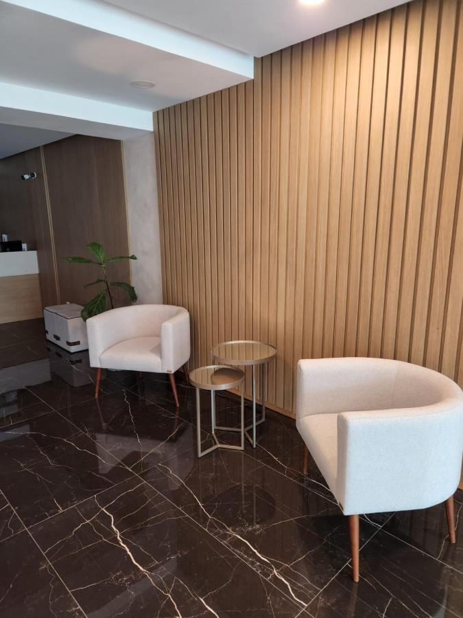 Apartamento Com Garagem 卡波布里奥 外观 照片